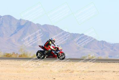 media/Nov-17-2024-CVMA (Sun) [[1fec520723]]/Race 11-Amateur Supersport Open/